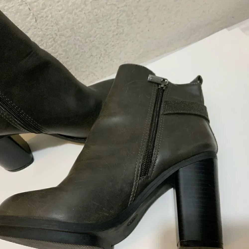 A+ Ellen Ankle Women Booties Grey